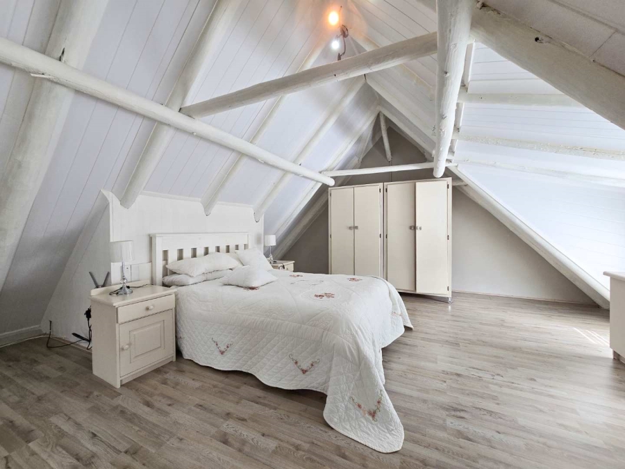 4 Bedroom Property for Sale in Stilbaai Wes Western Cape